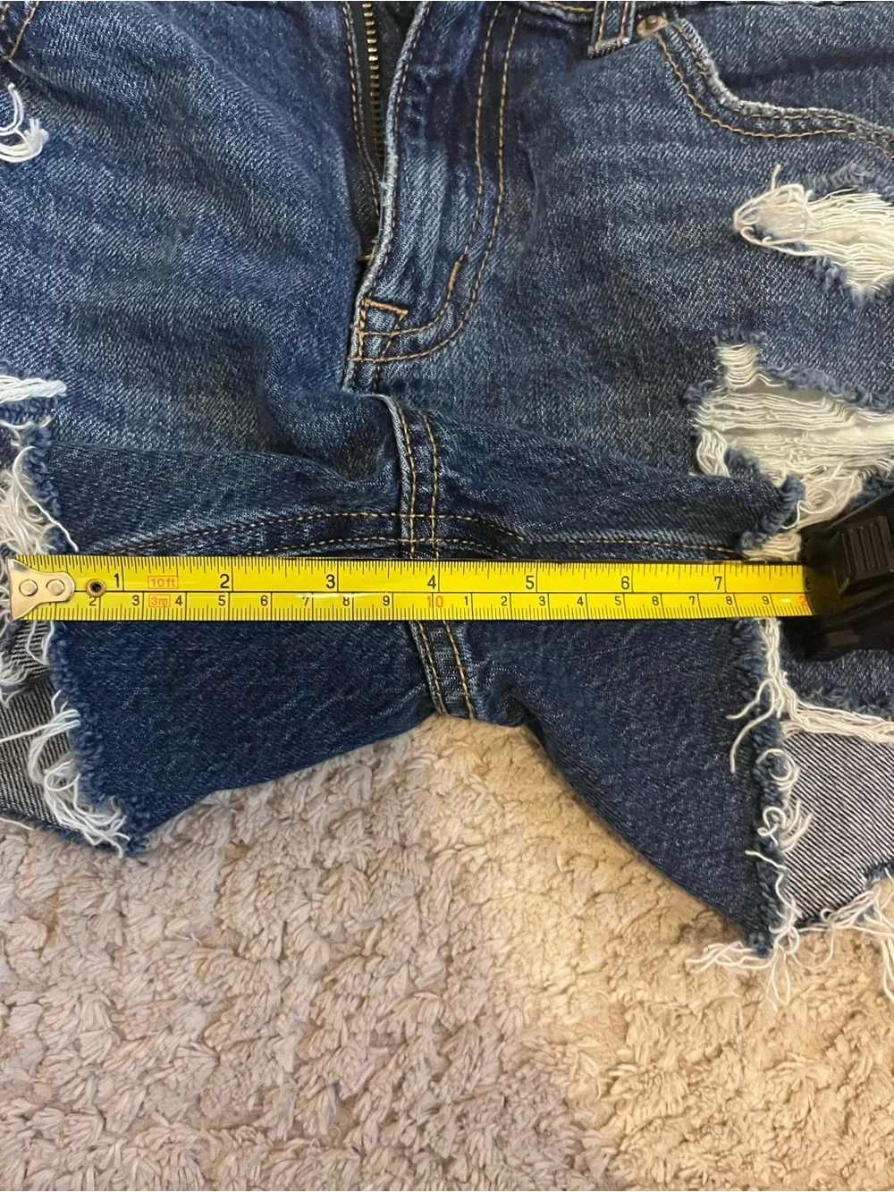 Aeropostale Dark Blue woman’s baggy short ripped jeans shorts